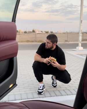 Khabib Nurmagomedov Instagram - ⛔️