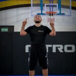 Khabib Nurmagomedov Instagram - Иногда бывают блокбастеры в зале🏀 )))
