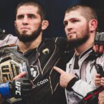 Khabib Nurmagomedov Instagram - Это беспрецедентный случай, когда два бойца, воспитанных с детства одним тренером, в одном городе, в одном зале, долгое время тренировавшихся вместе в бок о бок - становятся чемпионами в одном весе в лучшей лиги мира @ufc И также оба стали лучшими бойцами вне зависимости от весовых категорий своего времени. И поверьте мне это еще не точка, @islam_makhachev продолжает писать историю … Альхамдулиллах за все что есть, иногда с нами что-то происходит и мы думаем что мы такие все великие, но Валлагьи это все проверка и тест от Всевышнего и в один день это все может исчезнуть как будто бы ничего и не было. Будьте благодарными и знайте, что все исходит от Всевышнего и плохое и хорошее, а все что привел вам сверху - это исторические факты, которые беспрецедентные в этом виде спорта.