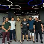 Khabib Nurmagomedov Instagram - в AbuDhabi с младшими.