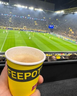 Khabib Nurmagomedov Instagram - Champions League ⚽️ 

Dortmund 📍