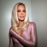 Khloé Kardashian Instagram – 💕