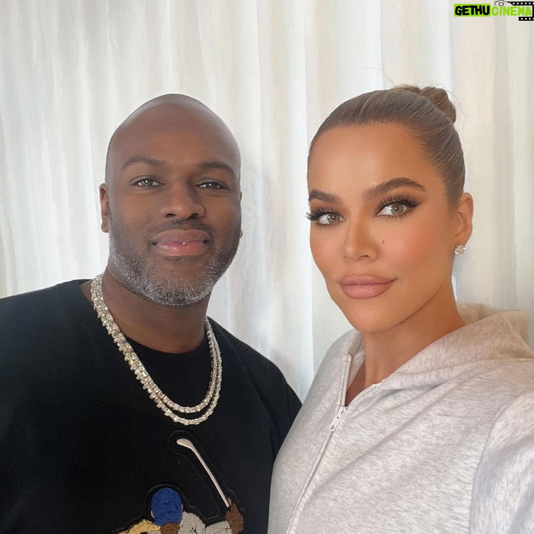 Khloé Kardashian Instagram - Happy birthday to Mr Good Vibes, the silk man himself. Silk sonic has nothing on you. You are the king of silk, vintage wine, watches, jewels, goblets (and so much more)… you are the one who knows everyone. I swear you have more contacts than a phone book but you’re as cool as a 🐈⬛ happy birthday to Mr Good Vibes. You always bring the vibes! I hope today you feel all the love and all the great vibes coming your way! Love and blessings Corey 🤍🤍🤍