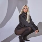 Khloé Kardashian Instagram – CRYSTALS ARE BACK
@goodamerican