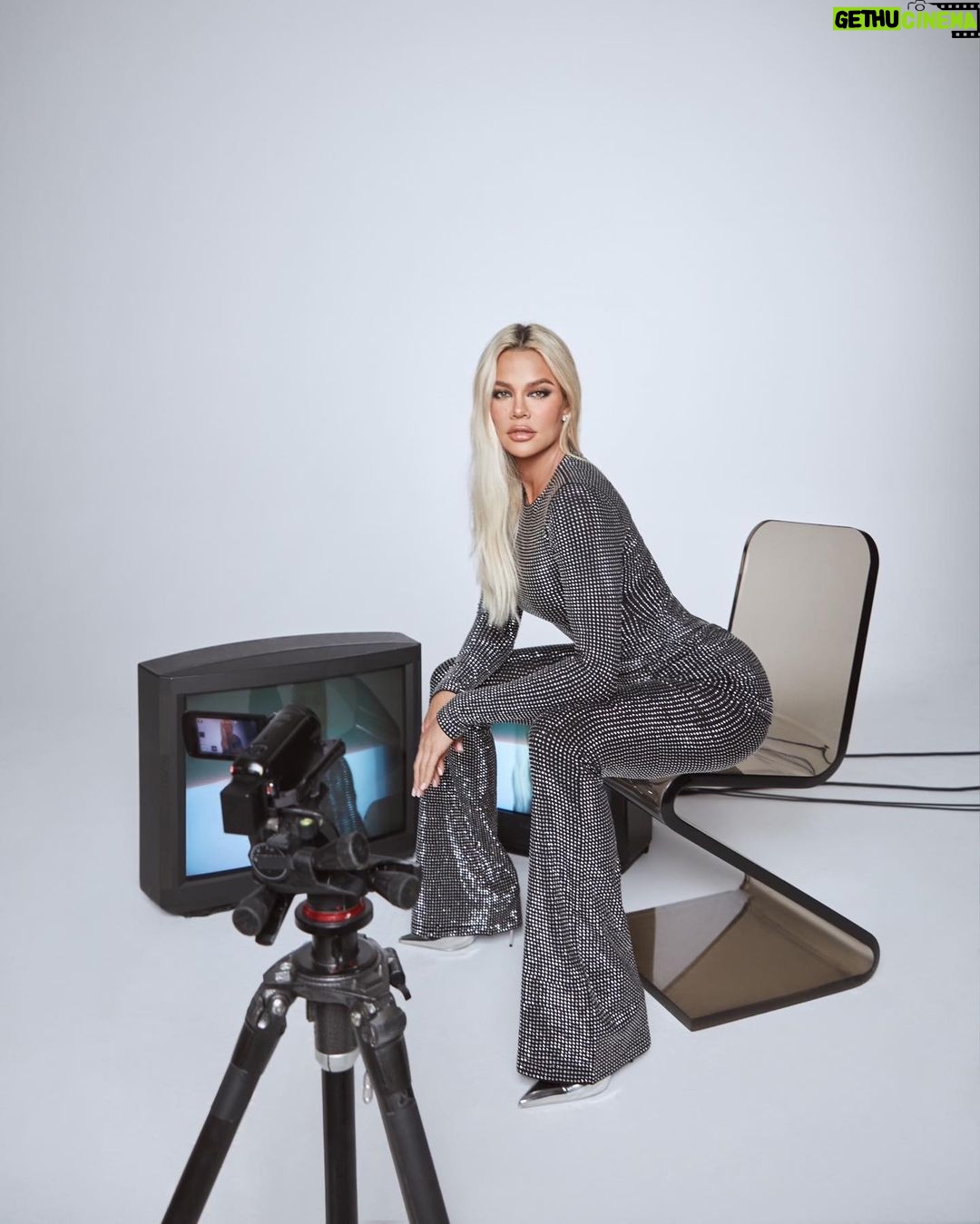 Khloé Kardashian Instagram - 🎥 dropping this week 📺