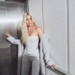 Khloé Kardashian Instagram - Back to school we go @goodamerican