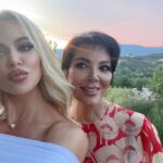Khloé Kardashian Instagram – 🤍Me and my favorite girl 🤍