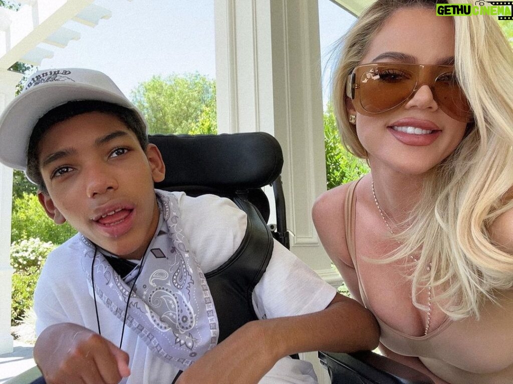 Khloé Kardashian Instagram - Someone is 17 today!!!! Happy birthday sweet sweet Amari!!! We are all so blessed to have been touched by an angel such as you 🩵 you are truly one of Gods greatest treasures 🩵