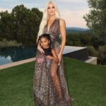 Khloé Kardashian Instagram – Dolce Twins in Leopard 🐆