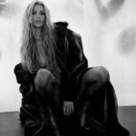 Khloé Kardashian Instagram - 🖤 tmrw mag 🖤