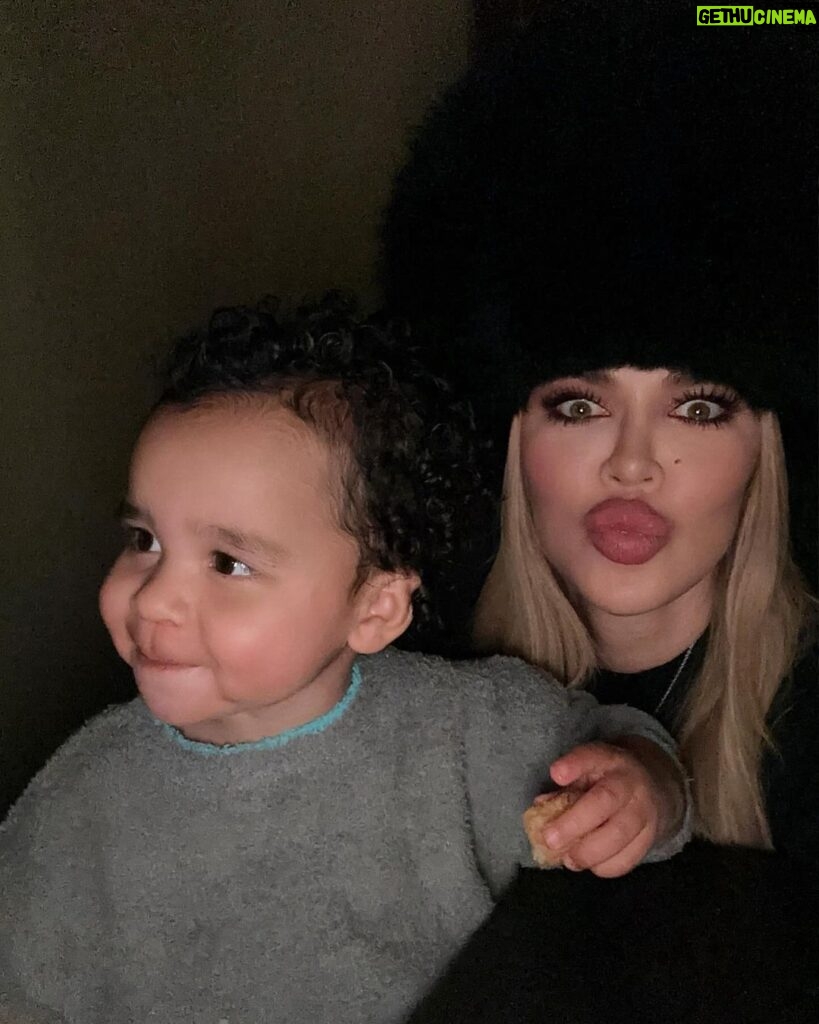 Khloé Kardashian Instagram - Deer Valley NYE 2023! Hello 2024!! Happy, healthy, blessed, and magical love wishes ✨