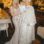 Khloé Kardashian Instagram - 🤍 until next year