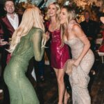 Khloé Kardashian Instagram - 🤍 until next year
