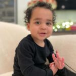 Khloé Kardashian Instagram – He knows what he’s doing with that face ♥️ #BabyRob