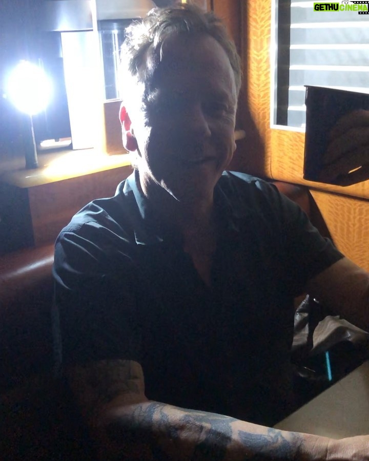Kiefer Sutherland Instagram - Behind the scenes tour moments... more to come... New York, New York