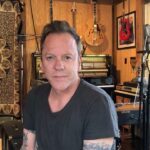 Kiefer Sutherland Instagram - Who’s pre-ordered the album? Tickets for these shows go on sale at 10am tomorrow in each country. They are very limited. So don’t miss out. See you there!! Links are on the website. Link in bio. Pre-orders are on highlights on main page. #excited