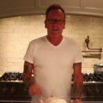 Kiefer Sutherland Instagram - If you screwed up Valentines. This might help. Visit website > Media>Video gallery to see full version. 🎥@completetours #valentines #cooking #chicken #stuffing