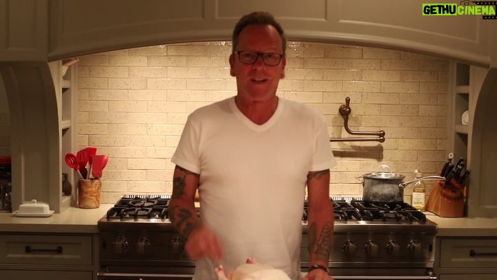 Kiefer Sutherland Instagram - If you screwed up Valentines. This might help. Visit website > Media>Video gallery to see full version. 🎥@completetours #valentines #cooking #chicken #stuffing