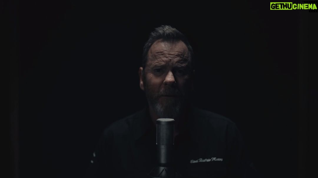Kiefer Sutherland - 11.8K Likes - The title track from Kiefer's upcoming album 'Bloor Street' is out now!
Kiefer says, "They say you can never go home. This song, for me, says in your heart you never leave." Stream the album title track, watch the music video in full and pre-order the album from retailers now (link in bio) #bloorstreet