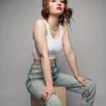 Kiera Allen Instagram - Hey. Photo by @erichobbsstudio Hair by @rebekahforecast Makeup by @gitabass Styling by @emilysanchezstyle