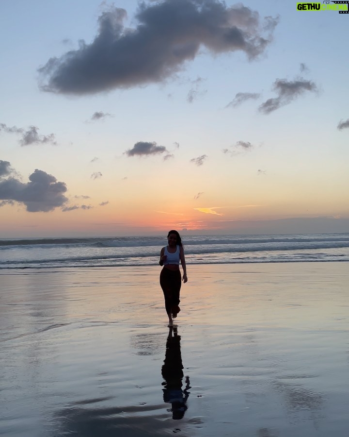 Kila Shafia Instagram - You are enough. Every morning,every sunrise,every day.