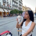 Kila Shafia Instagram - Vanilla milkshake. 😋 Klo kmu suka rasa apa? Seville, Spain