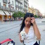 Kila Shafia Instagram - Vanilla milkshake. 😋 Klo kmu suka rasa apa? Seville, Spain