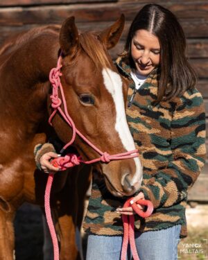 Kim Clavel Instagram - Un petit avant-goût de notre journée. KK & KK! #photo #cheval #kk #ranch #superbejournée #pouliche