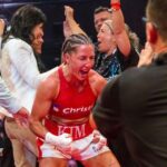 Kim Clavel Instagram - Le 4 avril je serai de retour dans le ring, ma passion pour le sport y est toujours. Le chemin n’est pas toujours simple, mais boxer c’est ce que j’aime faire et boxer c’est ce que je vais faire. À bientôt. Je retourne sous la chaleur de la Havane, m’entrainer! 🎟️🎟️🎟️ Les billets seront en vente et disponibles à compter du 26 janvier prochain sur www.ticketmaster.ca et directement chez GYM à info@groupeyvonmichel.ca. Les galas de GYM sont une présentation de Mise-O-Jeu en collaboration avec Bell Média. #womenboxing #boxing #casinodemontreal