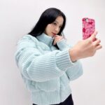 Kim Jisoo Instagram - ❄️ @alo @aloyoga