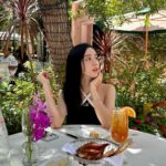 Kim Jisoo Instagram - 🍊 ᘏ▸◂ᘏ ꒰ ɞ̴̶̷ ·̮ ɞ̴̶̷ ꒱ />🥨c ♡ The Beverly Hills Hotel