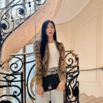 Kim Jisoo Instagram - ㅍ ㅏㄹ ㅣ☁️ Paris, France