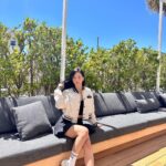 Kim Jisoo Instagram - @alo @aloyoga 🌱