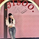 Kim Jisoo Instagram - D-1 두근두근 🖤💖 Korea
