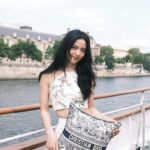 Kim Jisoo Instagram - At the Dior Spa Cruise 🌊 #DiorSpa @Diorbeauty