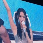 Kim Jisoo Instagram - We're back to kick off our encore with our NY BLINKs. I had such a blast celebrating our 7th birthday with you all! It was an even more memorable show because of the unexpected rain! 🌧️🤍 Thank you & love you! Hope to have more fun next time! 👀 I'm so happy to have finally shown you guys All Eyes On Me for the first time. It was a little surprise gift for you all! ✨🪩 MetLife Stadium