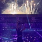 Kim Jisoo Instagram - We're back to kick off our encore with our NY BLINKs. I had such a blast celebrating our 7th birthday with you all! It was an even more memorable show because of the unexpected rain! 🌧️🤍 Thank you & love you! Hope to have more fun next time! 👀 I'm so happy to have finally shown you guys All Eyes On Me for the first time. It was a little surprise gift for you all! ✨🪩 MetLife Stadium