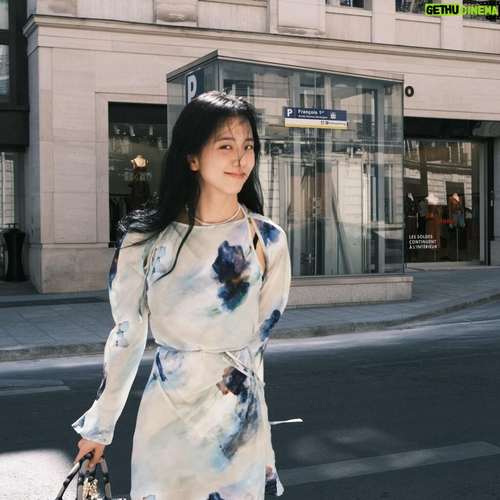 Kim Jisoo Instagram - P A R I S Paris, France