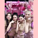 Kim Jisoo Instagram - Happy 7th anniversary BLINK and BLACKPINK🖤💖 BLACKPINK is always in your area. LOVE YOU 😘