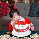 Kim Jisoo Instagram - 🎄M E R R Y C H R I S T M A S 🎄