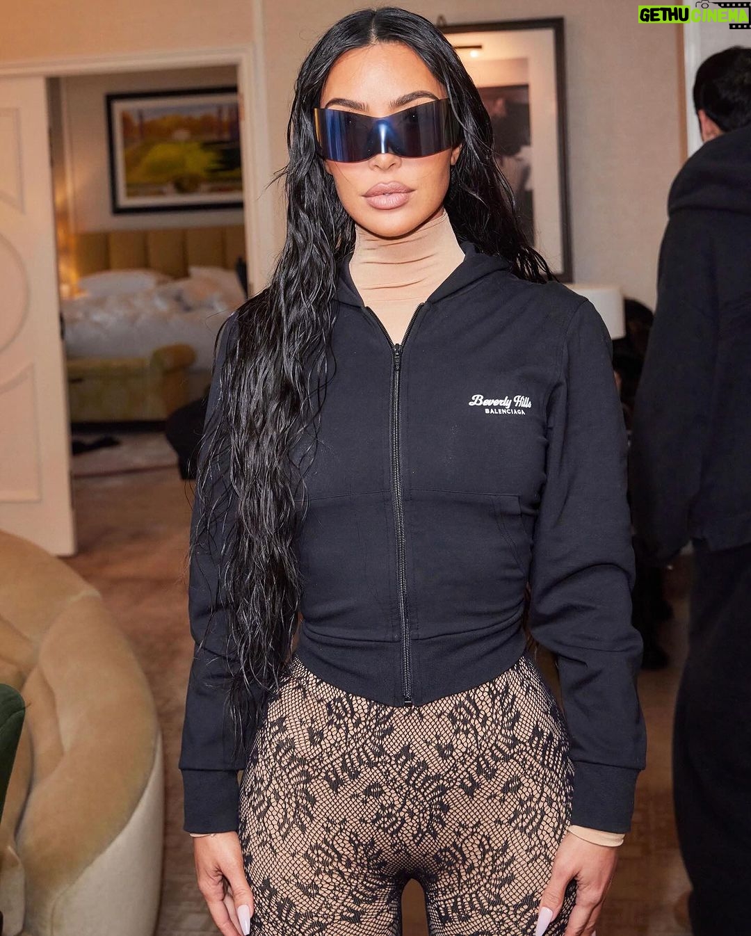 Kim Kardashian Instagram - When @balenciaga came to Cali