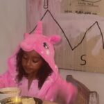 Kim Kardashian Instagram – 🦄