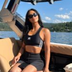 Kim Kardashian Instagram - Lake Life