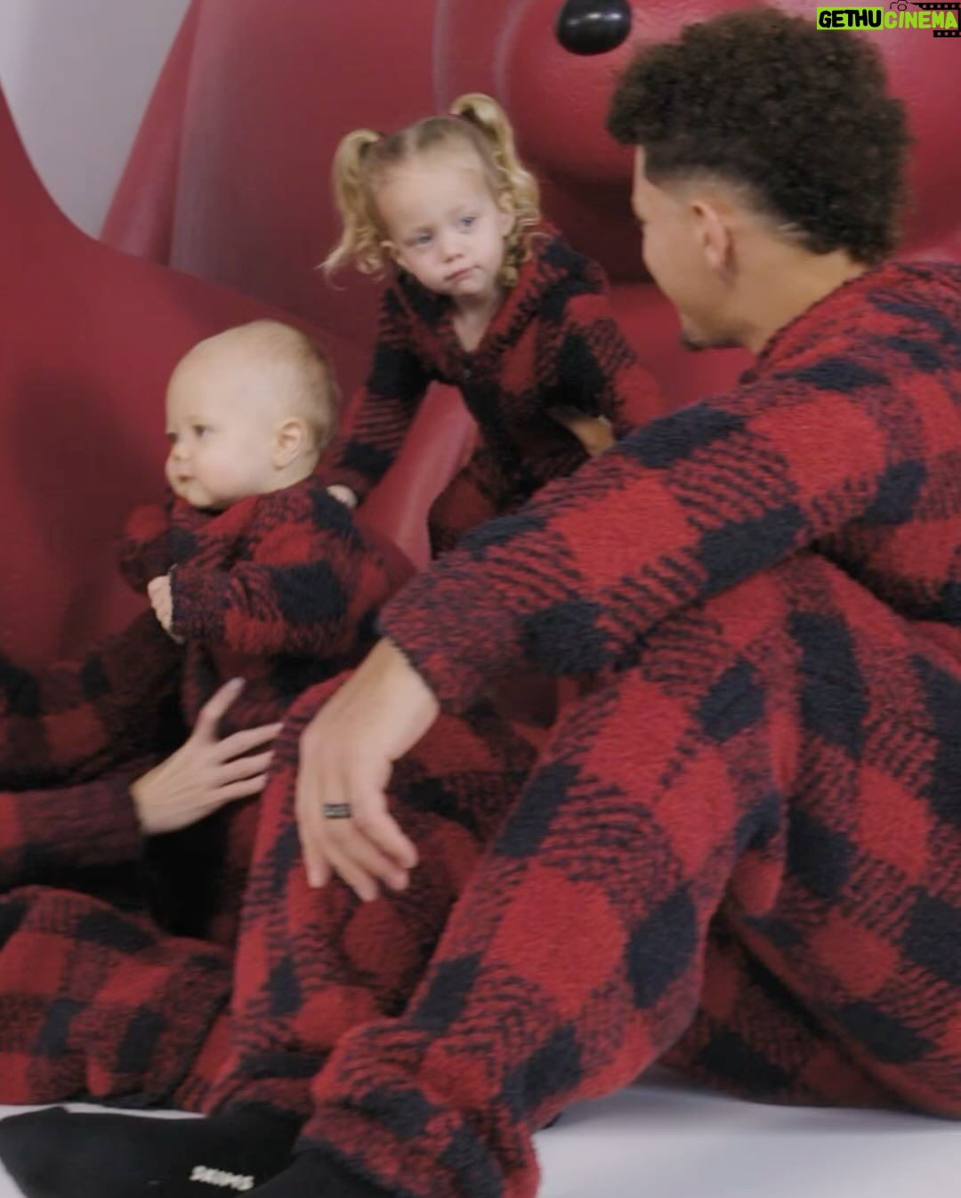 Kim Kardashian Instagram - THE HOLIDAY SHOP IS NOW OPEN! The Mahomes Family kick off the festivities in our seasonal Cozy loungewear. Discover over 15 limited-edition collections the whole family will have on their lists.