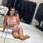 Kim Kardashian Instagram - 🍬