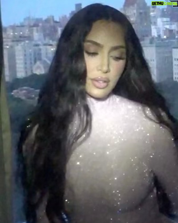 Kim Kardashian Instagram - Caring for women 🩷 at the Kering Foundation Gala