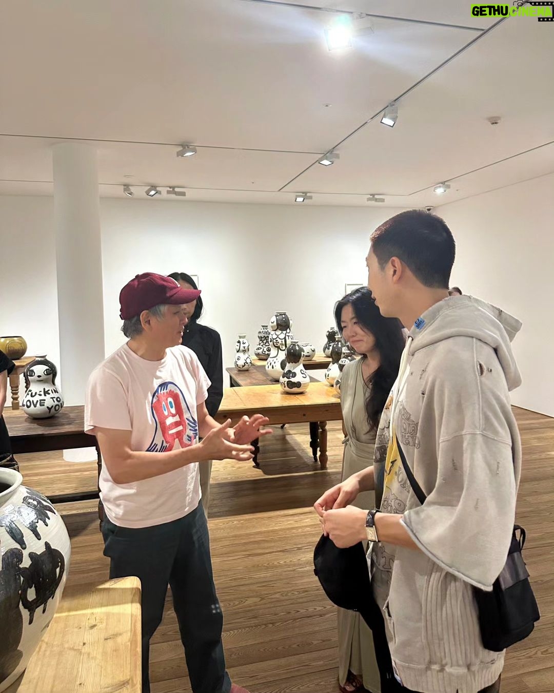 Kim Nam-joon Instagram - @michinara3 ๐๐งก Pace Gallery