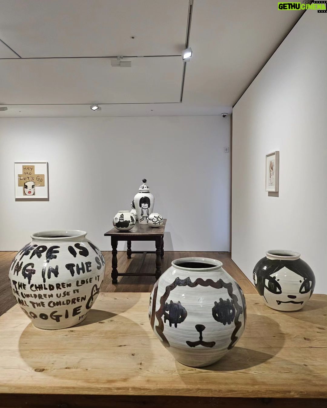 Kim Nam-joon Instagram - @michinara3 ๐๐งก Pace Gallery