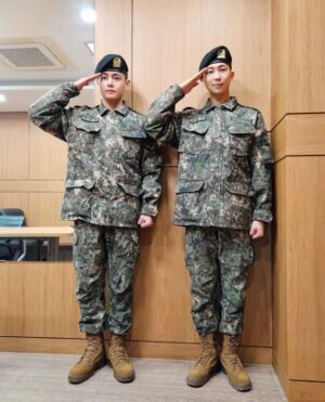 Kim Nam-joon Instagram - 충성!