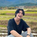 Kim Seong-hyuk Instagram - Smile 😝 Seoul, Korea